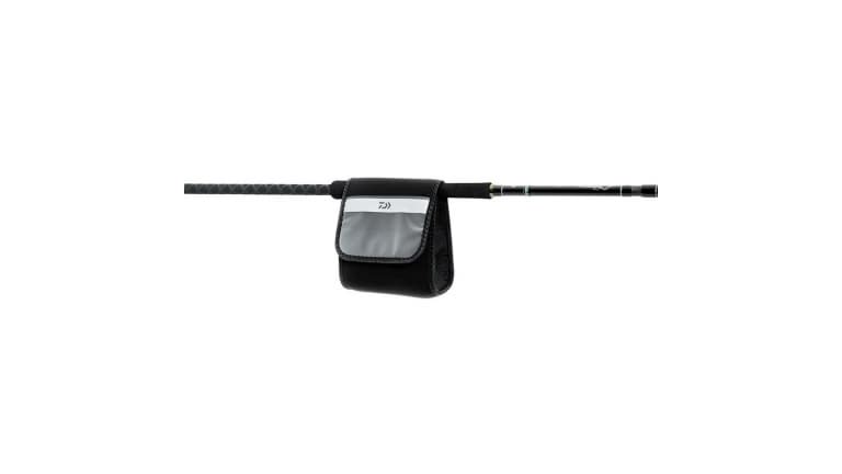 Daiwa Neoprene Spinning Reel Covers - acc-neo-reel-cover-medium-NRC-SPM-MH-3QTR-view-rod_900x-ezgif.com-webp-to-jpg-converter (1)